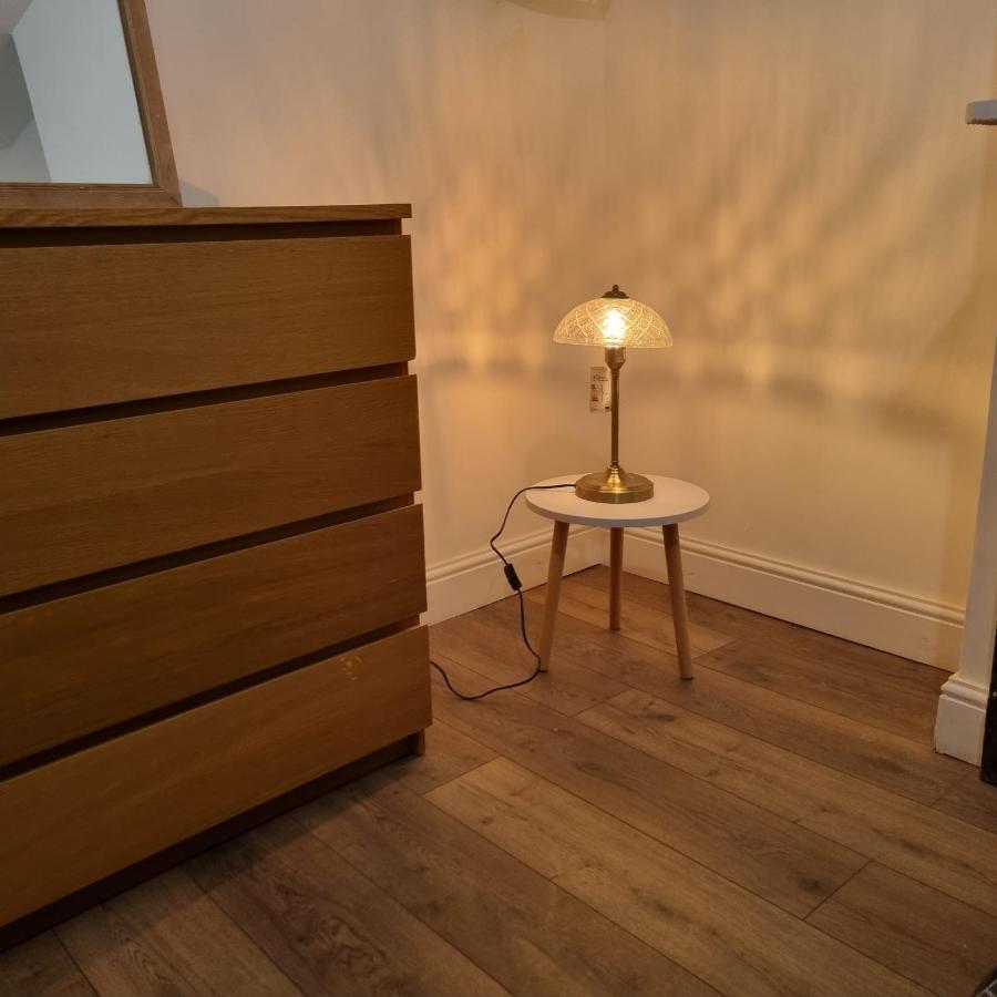 41 Crawley Road * Luton (Bedfordshire)